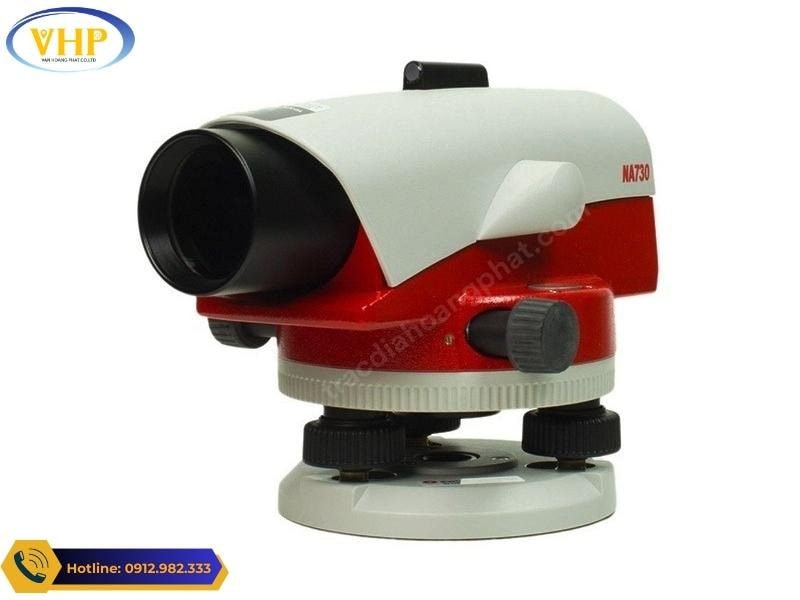 Chất lượng ống kính siêu nét của máy NA-730 được ví như “Đôi mắt của chim ưng”