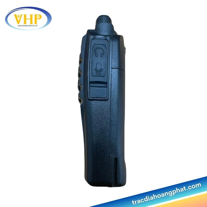 Bộ đàm Vertex Standard VZ-30: Pin Li-Ion mạnh mẽ và thời gian đàm thoại lâu