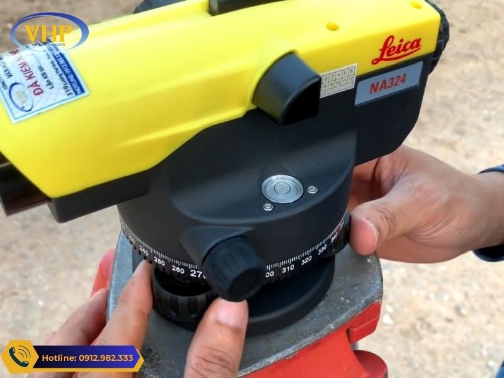 Các bước đọc mia máy thủy bình