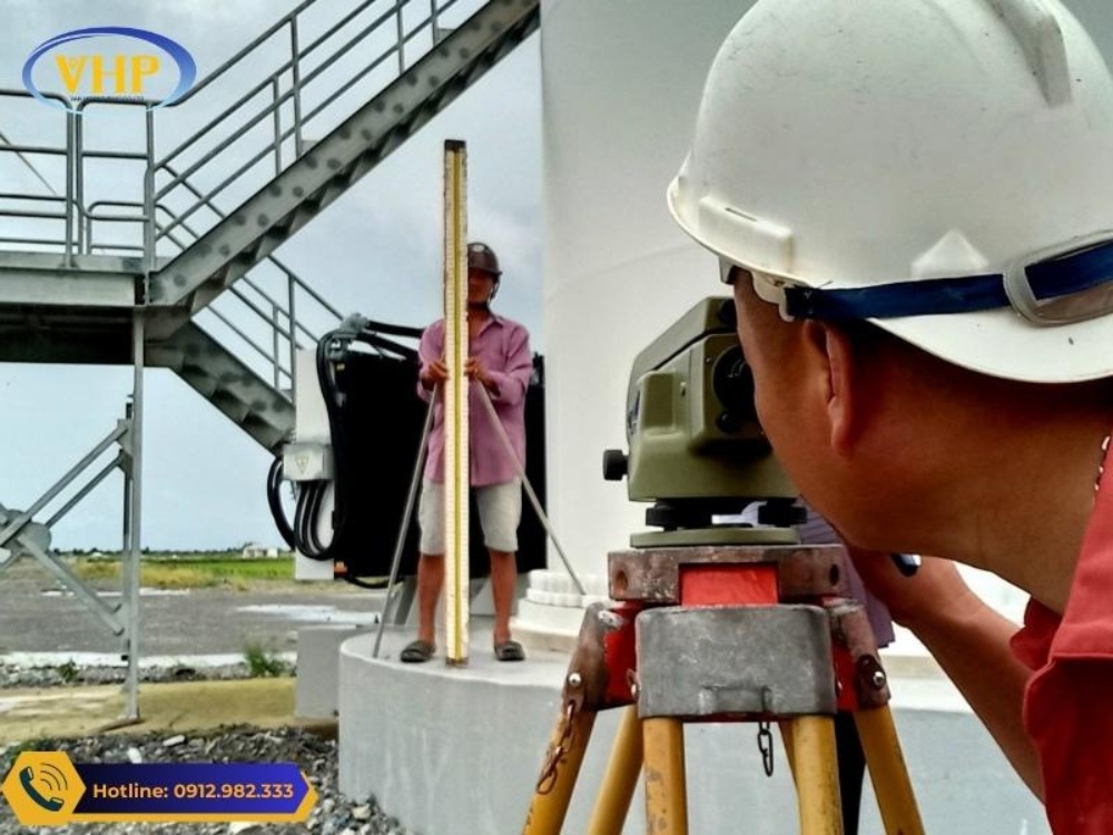 Cân bằng máy thủy bình