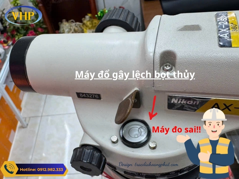 Máy thủy bình bị lệch bọt thủy sau khi bị rơi đổ. Một lỗi rất cơ bản hầu như sẽ xuất hiện khi máy bị rơi đổ.